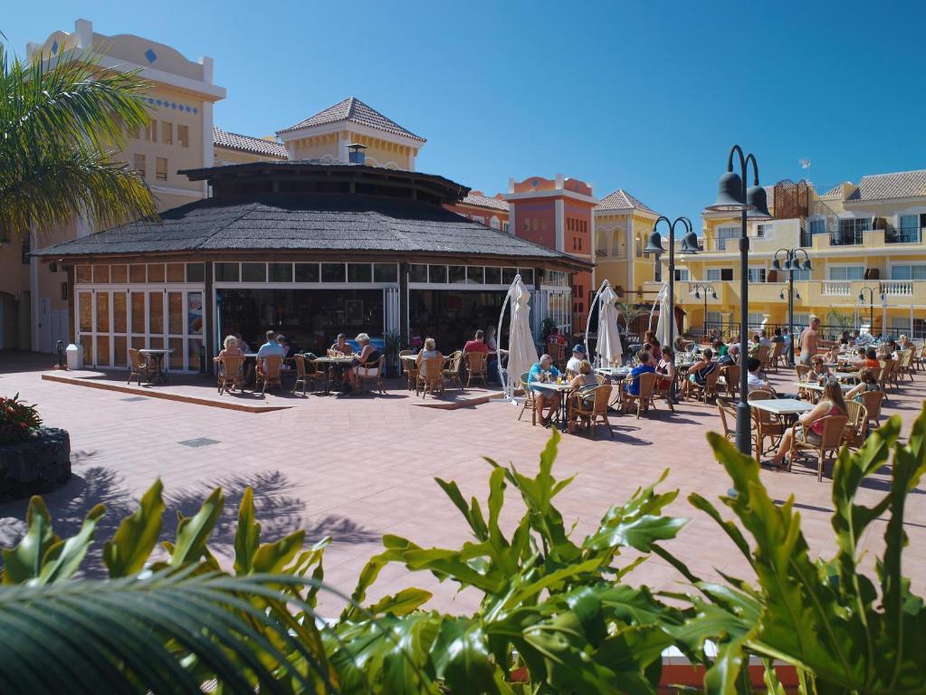 Apartamentos Granada Park Playa de las Américas Eksteriør billede