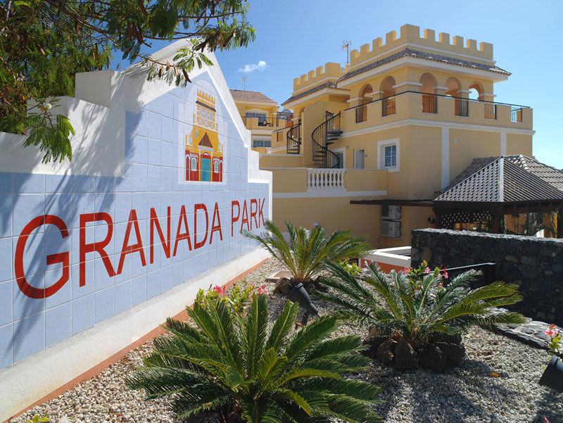 Apartamentos Granada Park Playa de las Américas Eksteriør billede