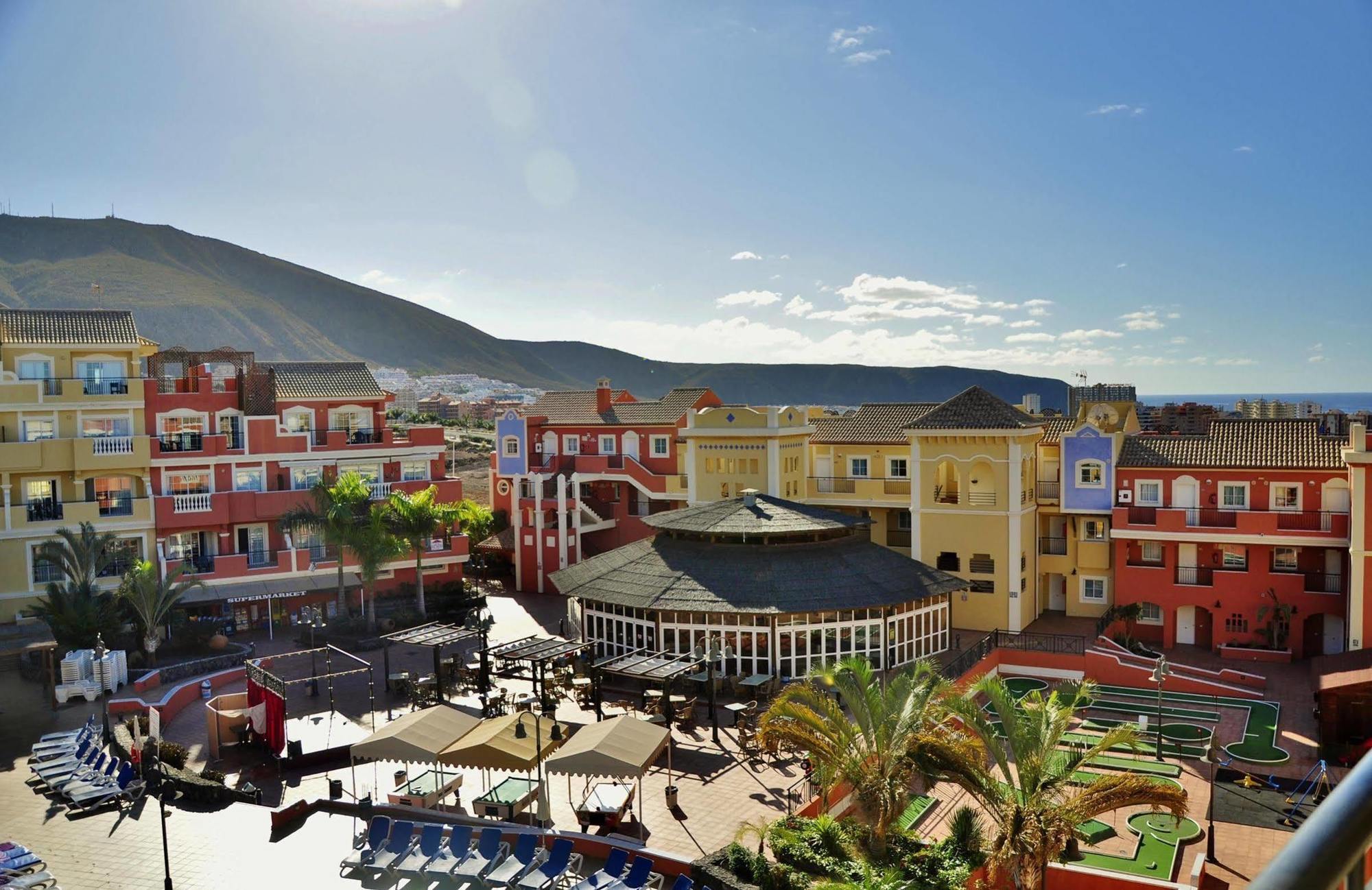 Apartamentos Granada Park Playa de las Américas Eksteriør billede